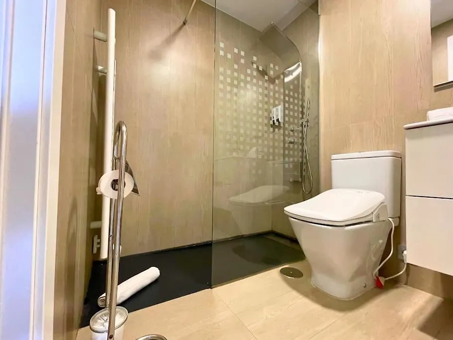 Home4U Apartamento Con Cochera