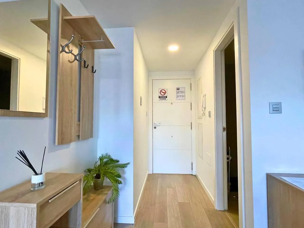 Home4U Apartamento Con Cochera Granada