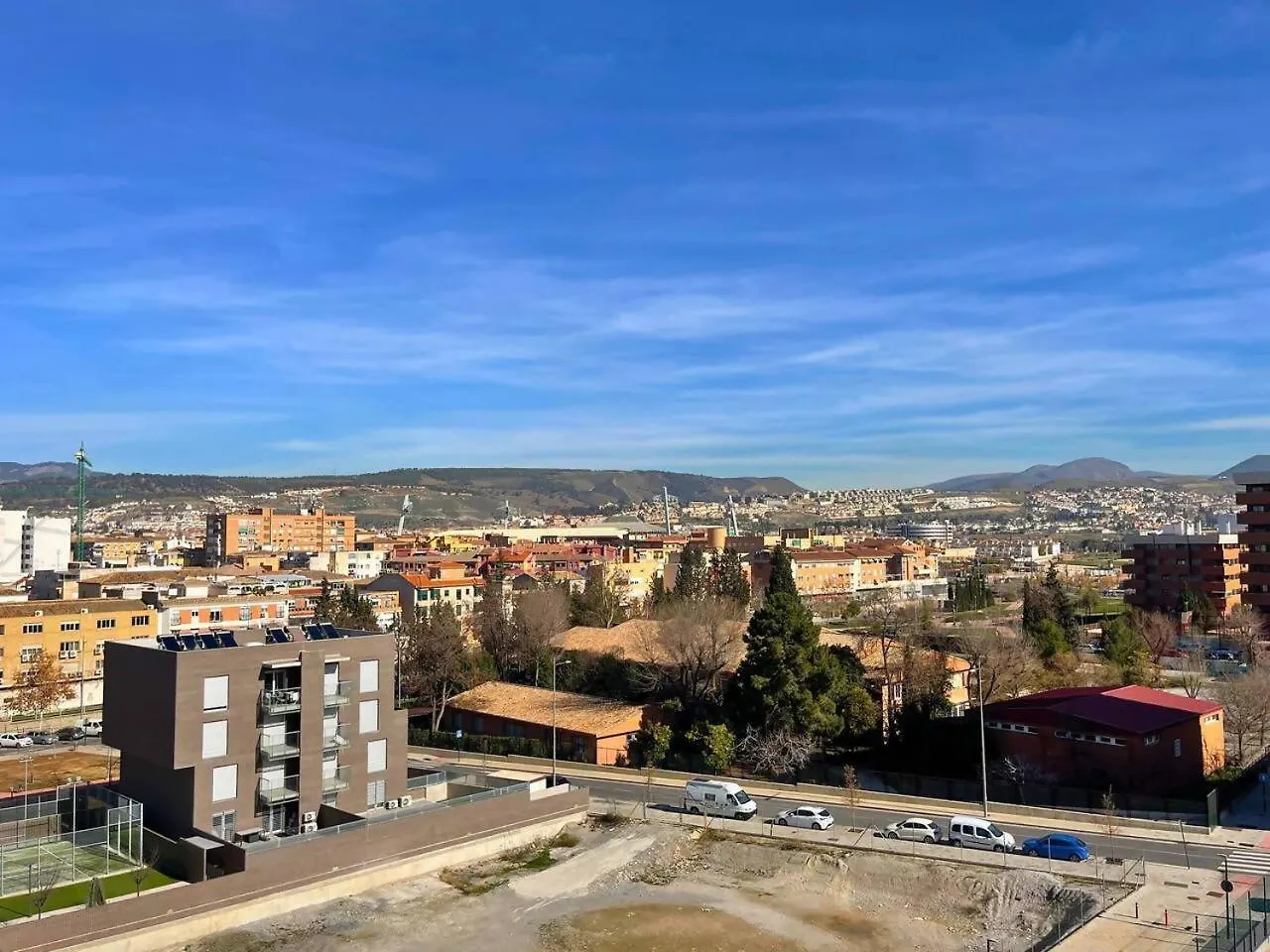 Home4U Apartamento Con Cochera 0*, Granada