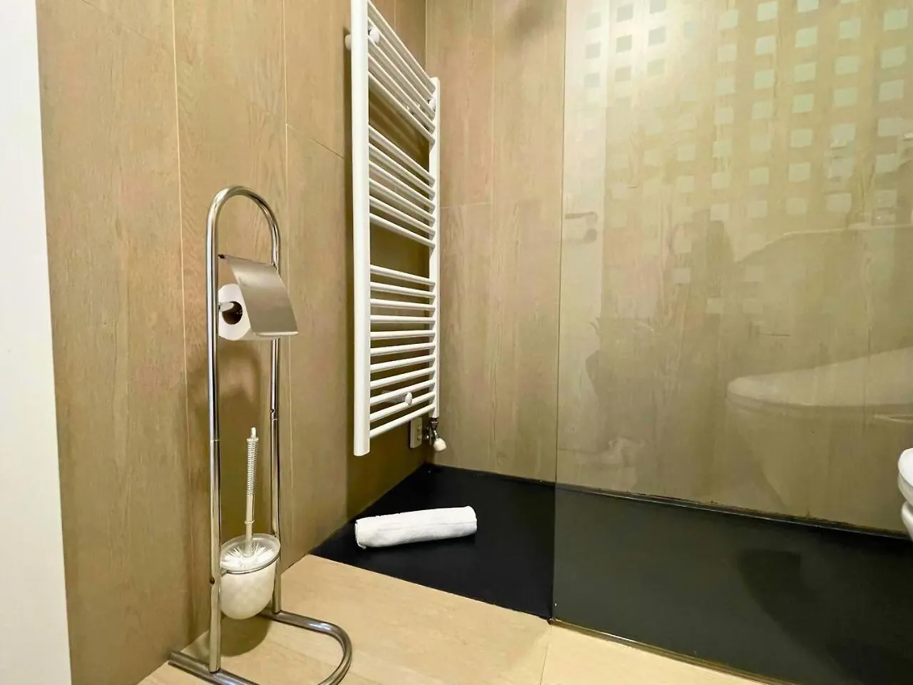 Apartment Home4U Apartamento Con Cochera Granada Spain