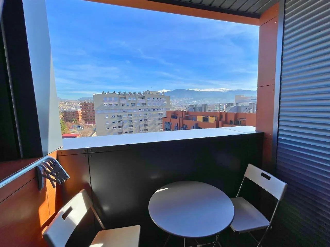 Home4U Apartamento Con Cochera Granada 0*,  Spain