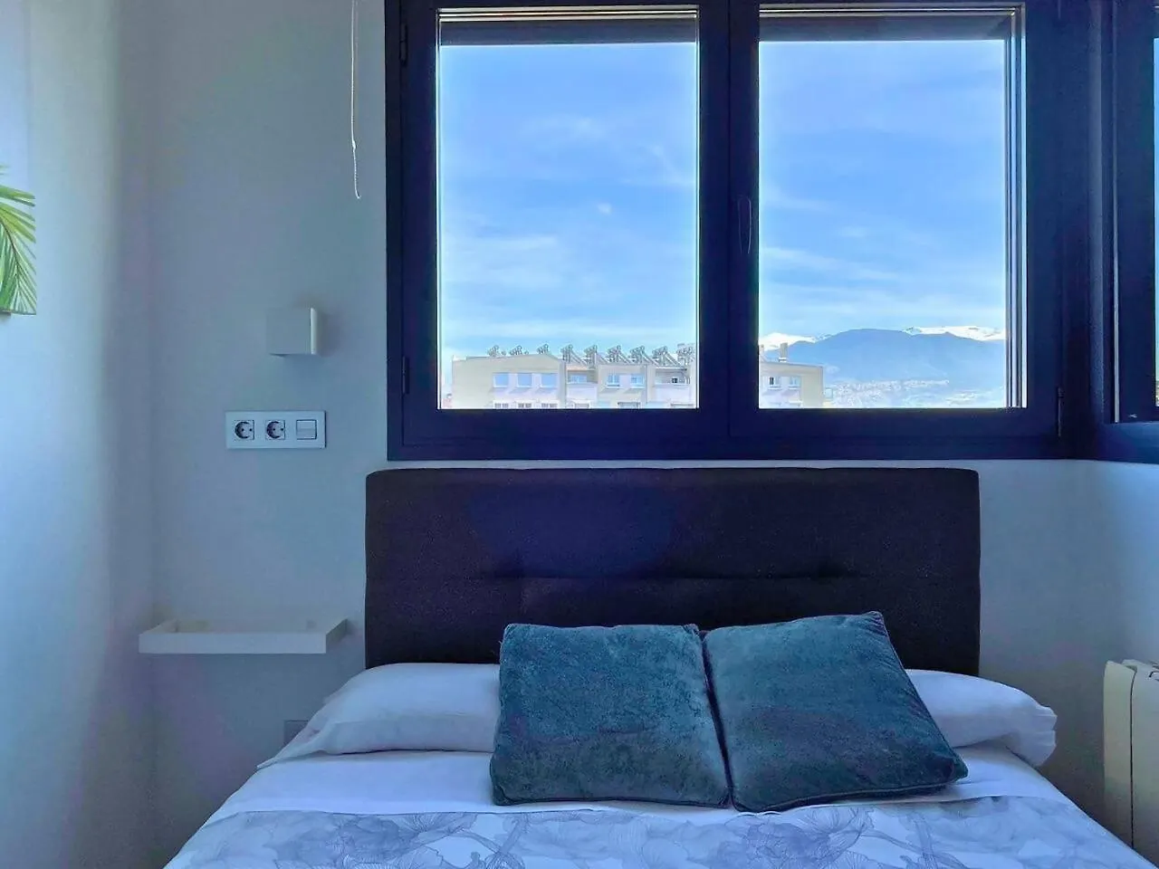 Home4U Apartamento Con Cochera Granada Apartment